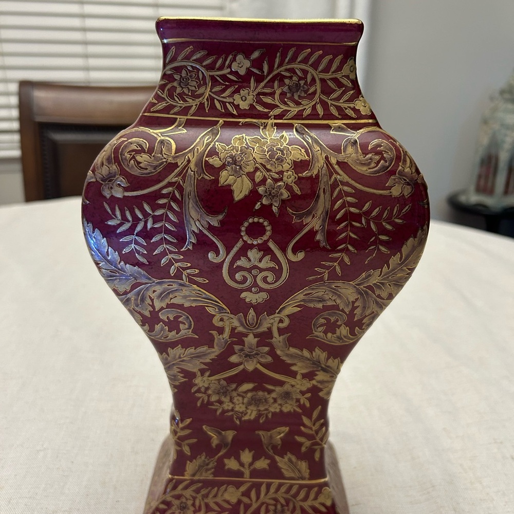 Oriental Floral Red and Gold Vase
